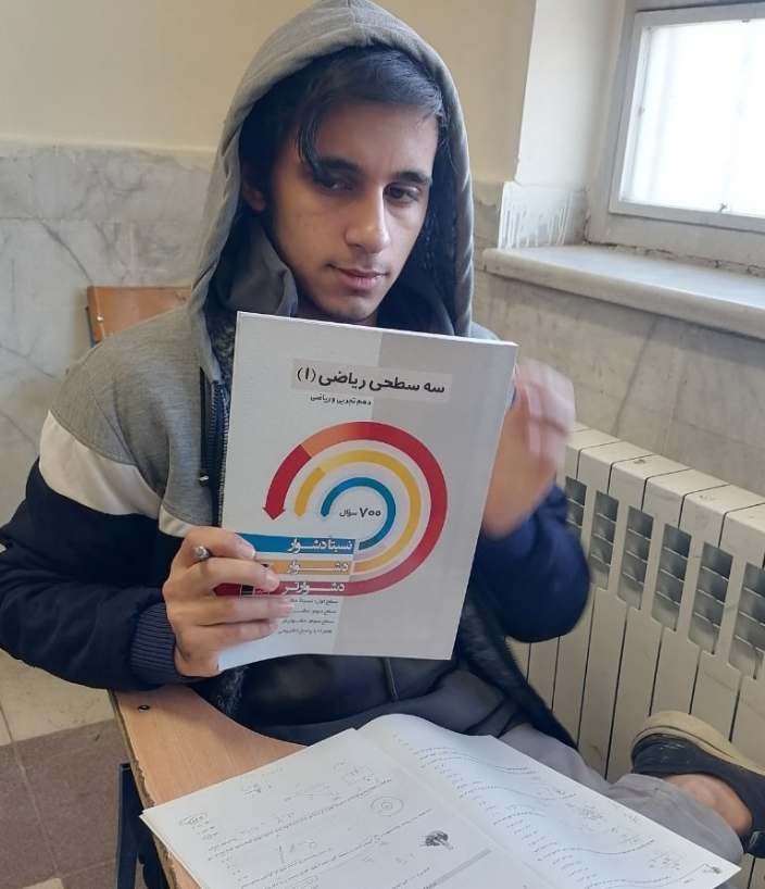 گفتگو با امیر علی حسن زاده ؛ عضو باشگاه قهرمانان پیوستگی