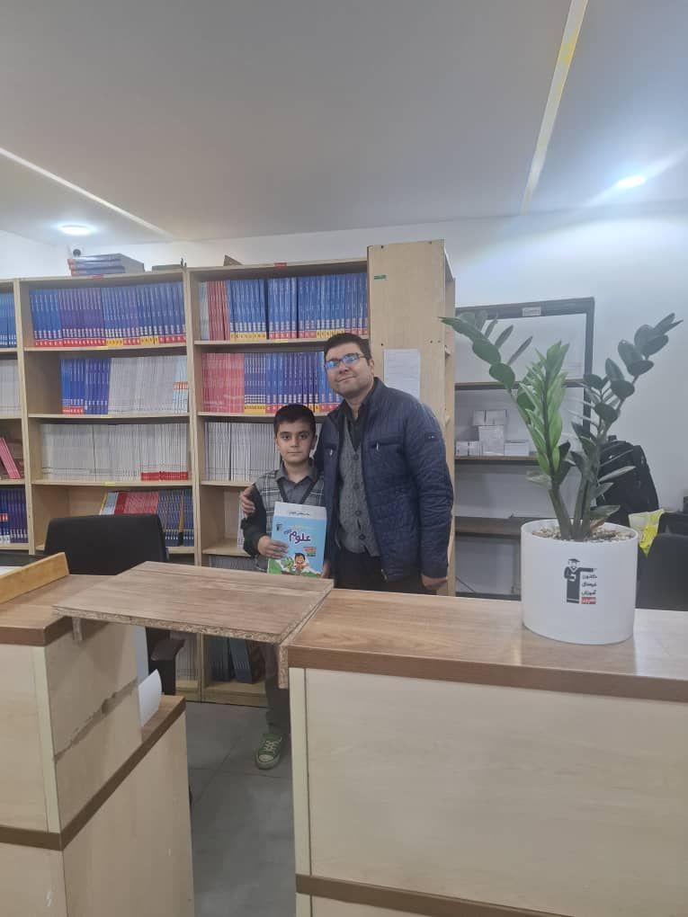 گفت  گو با ارتین رستمانی:قهرمان پیوستگی پنجم دبستان