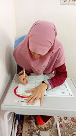 گفت و گو با حدیث روشن دل:قهرمان پیشرفت ششم دبستان