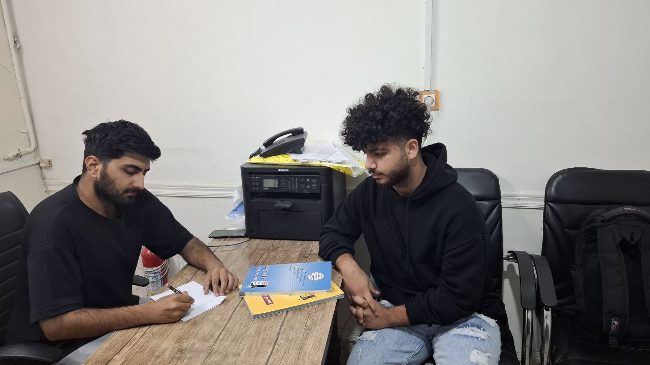 قهرمان پیشرفت، مهدی بختیاری دانش اموز مقطع دوازدهم تجربی