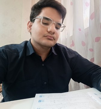 قهرمان پیوستگی، امیرمحمد نژاد کهخا دانش آموز مقطع دوازدهم تجربی