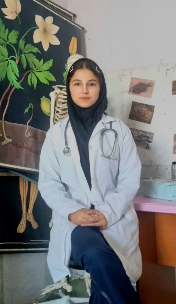 گفت و گو با ضحا خوشنام وند،پایه نهم با بیش از923 پاسخ صحیح