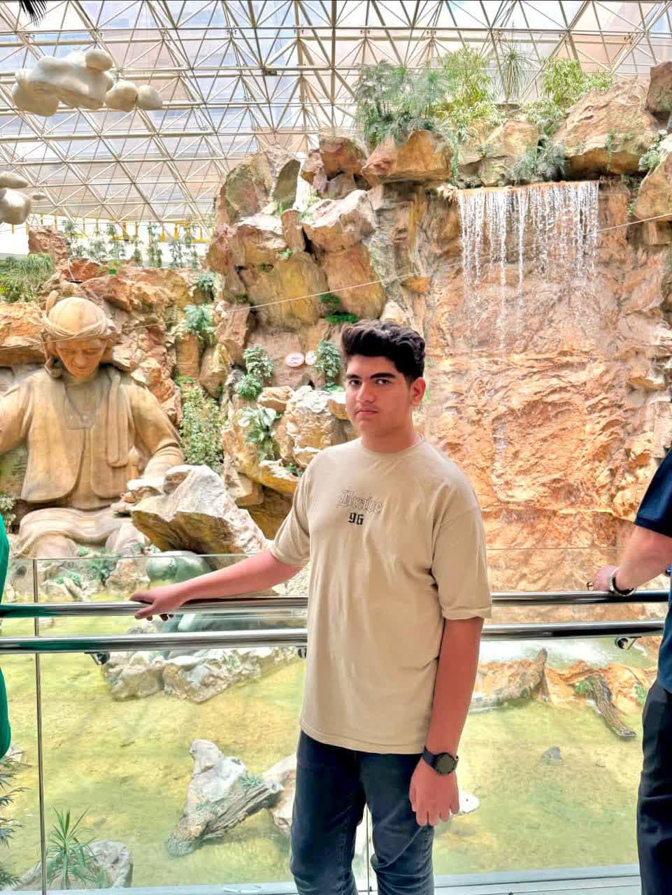 گفت و گو با سبحان یگانه پایه‌ی نهم عضو باشگاه 1000 تایی ها