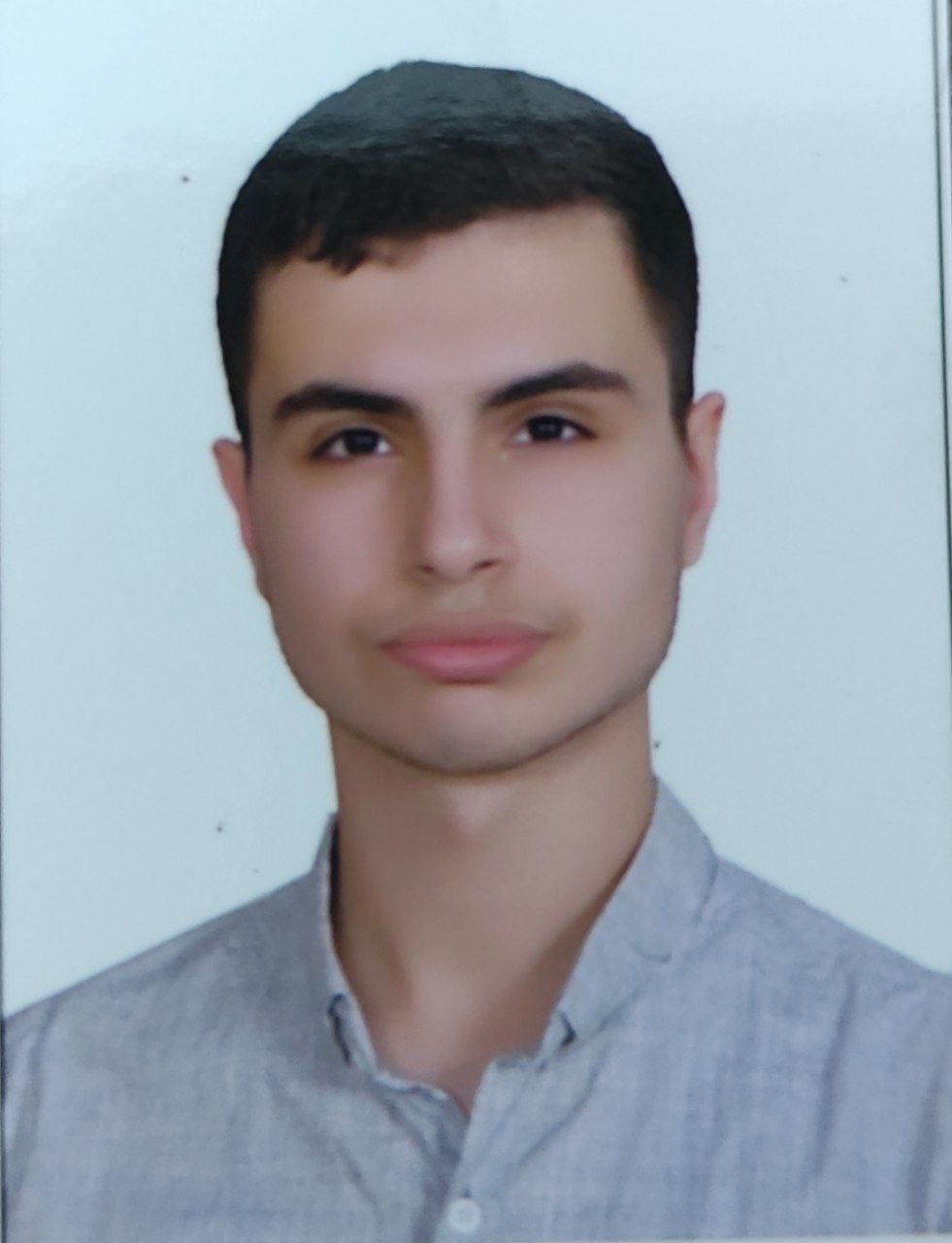 گفت و گو با محمدحسین ابراهیمی؛ قبولی دندان پزشکی علوم پزشکی مشهد