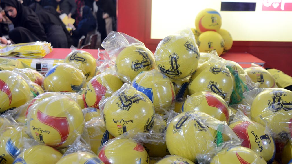 22 اردیبهشت1402: گزارش تصویری 3 ازحضور کانون در نمایشگاه کتاب