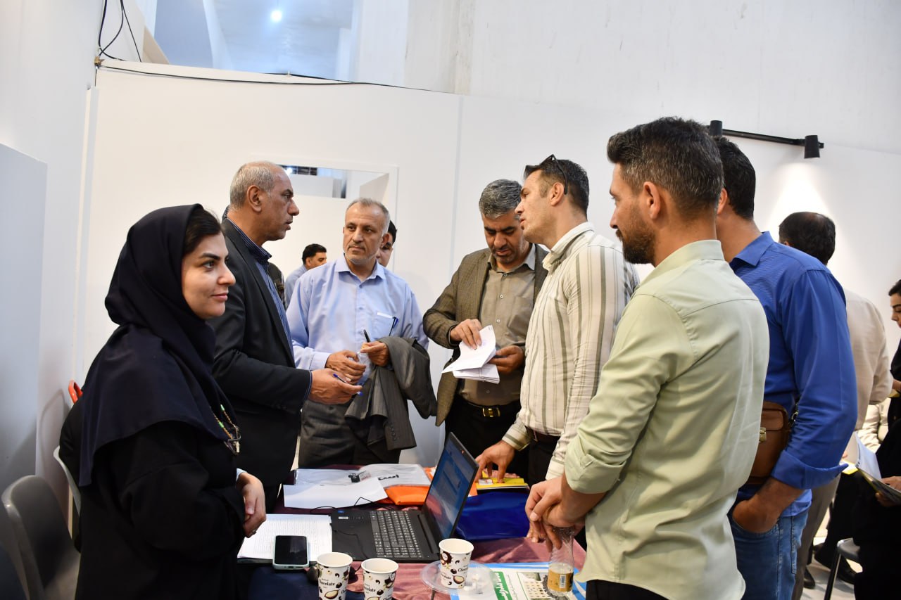 گزارش تصویری 5 از حضور کانون در نمایشگاه کتاب 21 اردیبهشت 1404