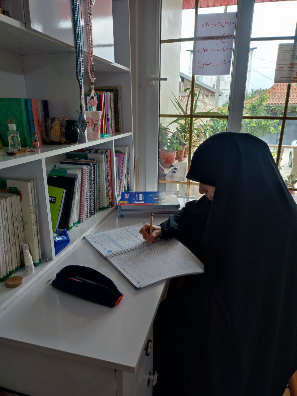 گفتگوبا نرگس اسدی؛ راهکارهای موفقیت درآزمون دوازدهم انسانی ازساری