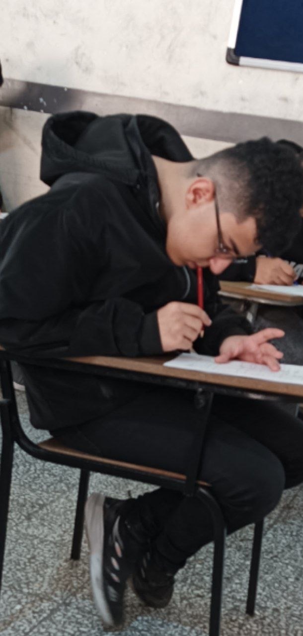 گفت وگوبا آرش دلاوری ; تحلیل آزمون همان روز یازدهم ریاضی از ساری