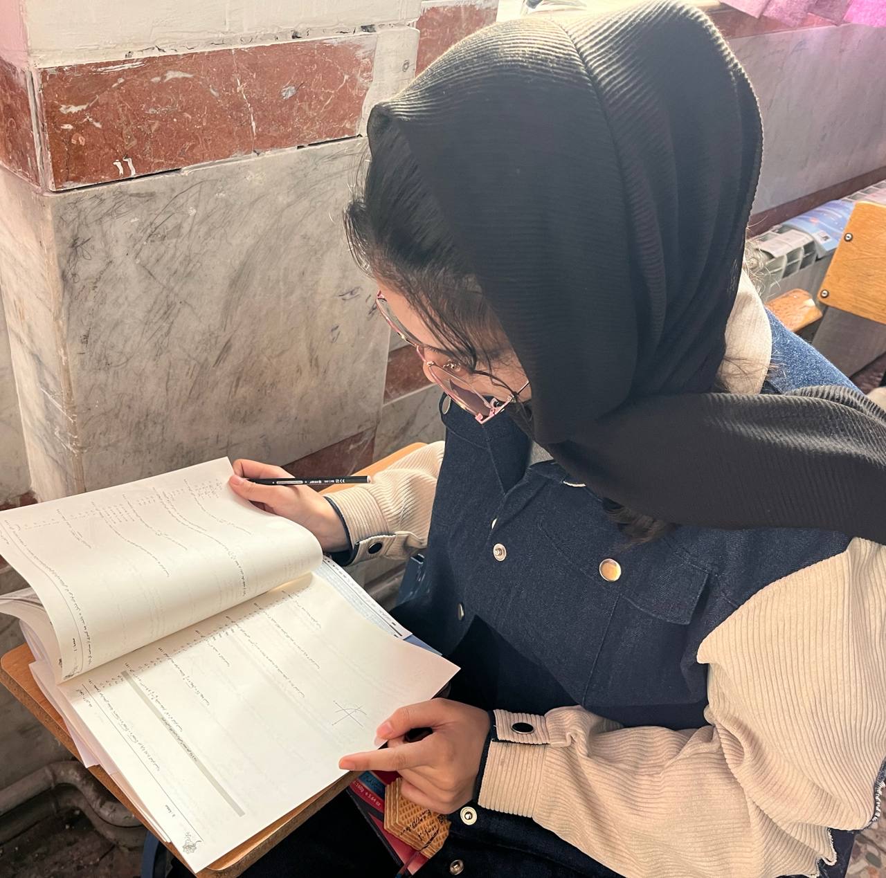 گفت وگوبا الهه غلامی ;تحلیل آزمون‌،تمرین وتکراردوازدهم تجربی/ساری