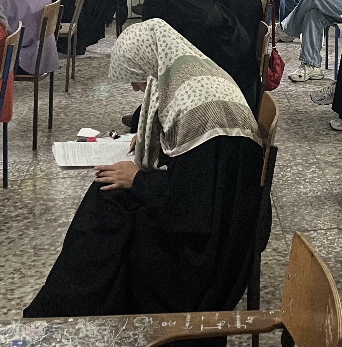 گفت وگوبا دنیا یوسفی; با 639 پاسخ صحیح دوازدهم انسانی از ساری