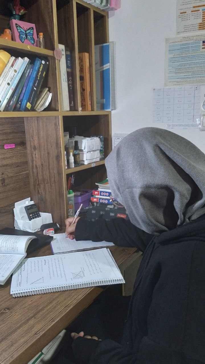 گفت وگوبا هنگامه رجبی ; با 470 پاسخ صحیح دوازدهم انسانی از ساری