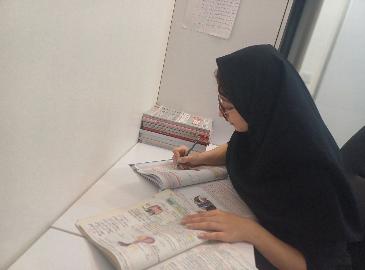 گفت وگوبا هستی بشیری نیا ; تمرین مستمر یازدهم تجربی از ساری