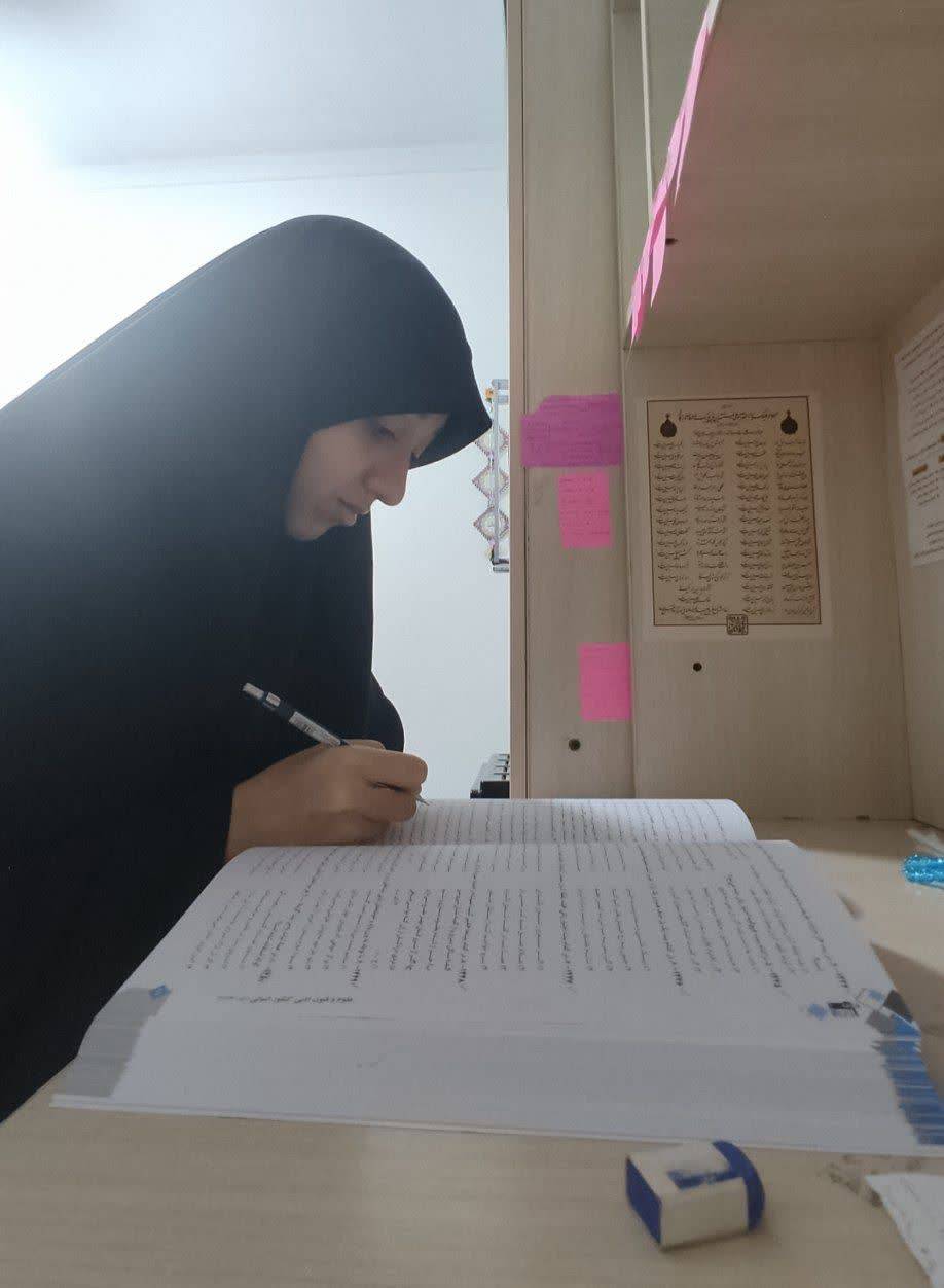 گفت و گو با فاطمه مجدی ؛ با 553 پاسخ صحیح دوازدهم انسانی از ساری