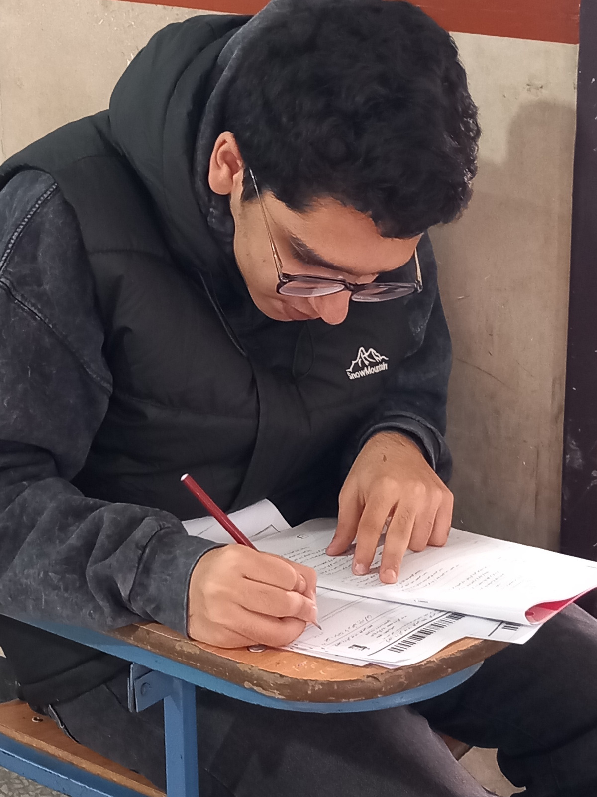 گفت و گو با برسام  بابازاده ؛با 1134پاسخ صحیح دهم ریاضی از ساری