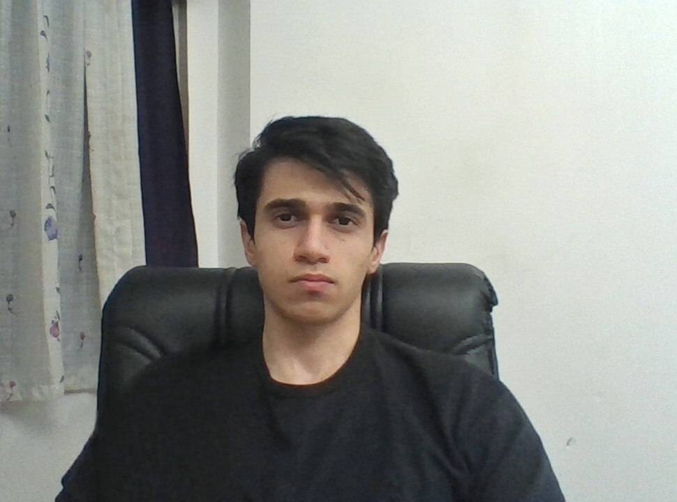 گفت و گو با محمدحسین امجدی ؛با 759 پاسخ صحیح دوازدهم ریاضی ازساری