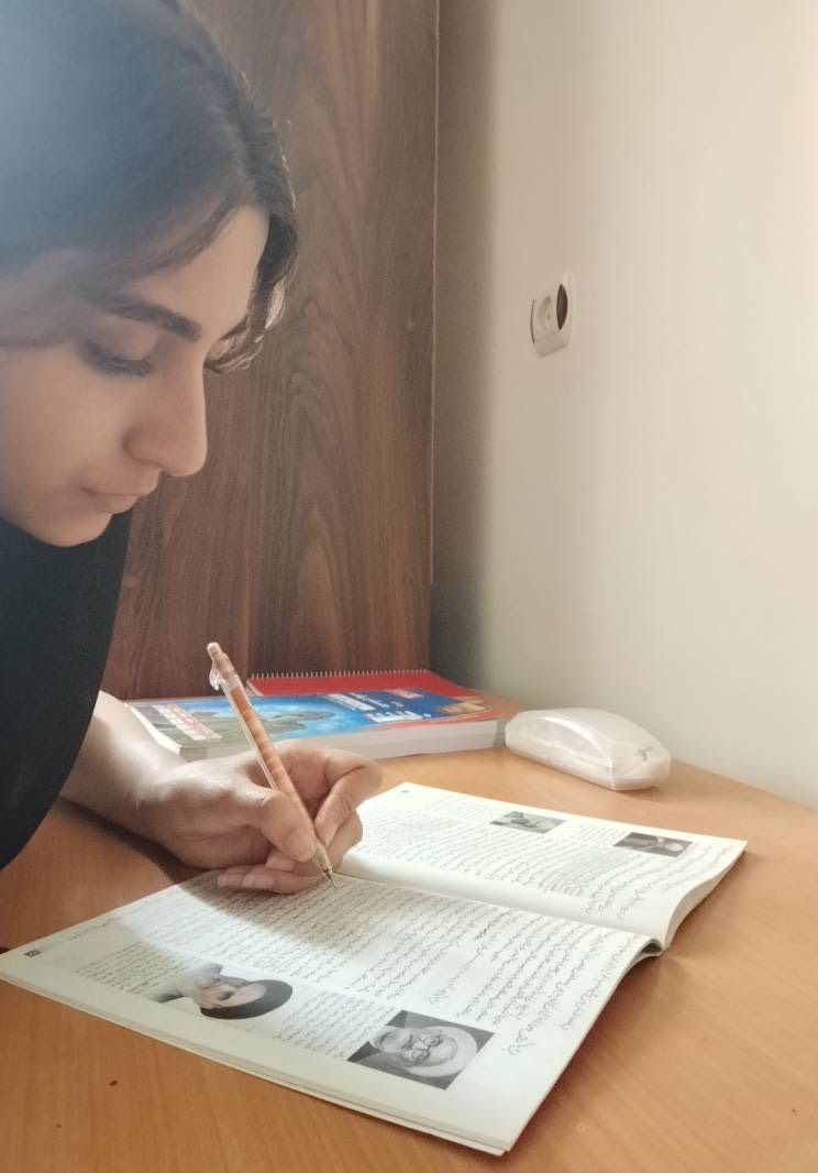 گفت و گو با فاطمه صحراگرد؛برنامهریزی و تحلیل دوازدهم انسانی/ساری