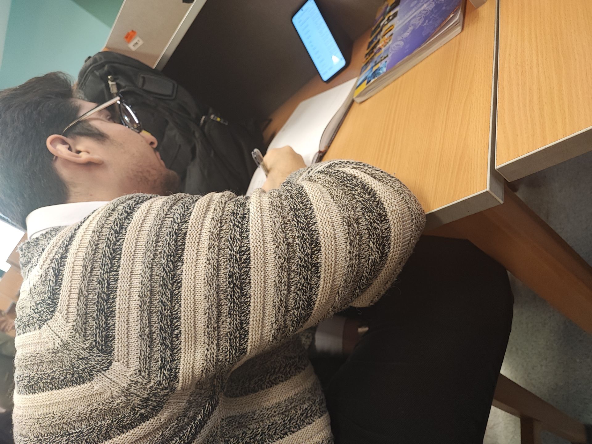 گفتگو با پدرام اللهیاری رتبه 660 کنکور 1403 ریاضی