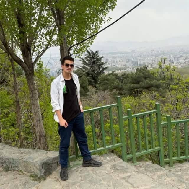 گفتگو با سید علی موسوی قهرمان پیوستگی دوازدهم ریاضی