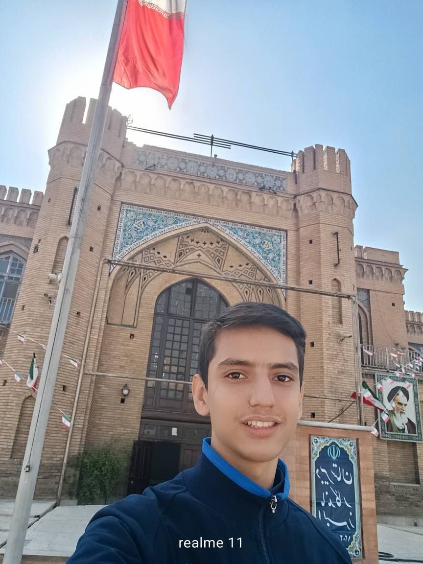 گفتگو با امیرحسین محمدی قهرمان پیوستگی یازدهم ریاضی