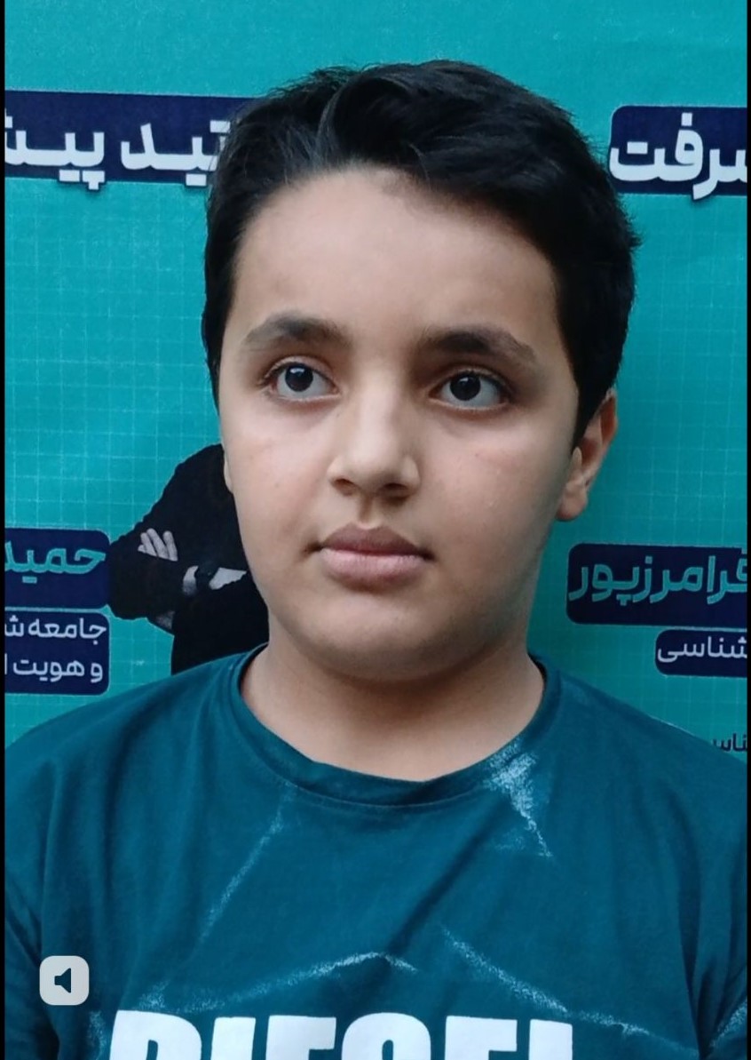 عرفان امیری مقدم زمان پر کردن پاسخنامه را هم در نظر میگیرم