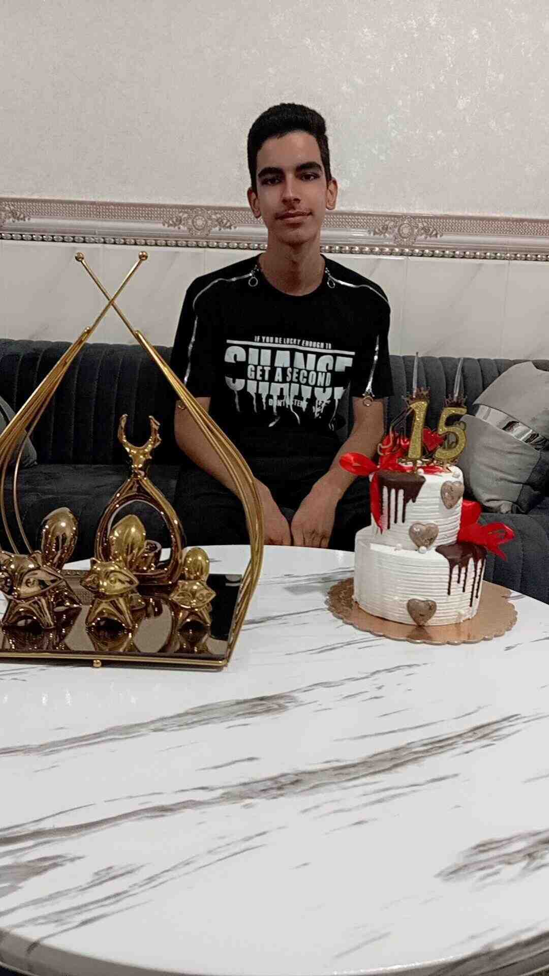 گفت وگو با قهرمان پیوستگی؛ یاسین میرزایی یازدهم انسانی از کوهدشت