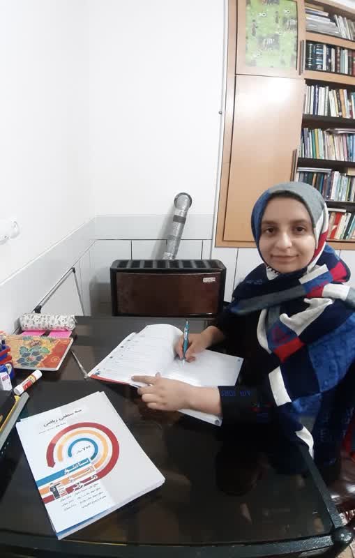 گفتگو باریحانه سعادت دانش آموز مقطع نهم،قهرمان پیوستگی ازشهرضا