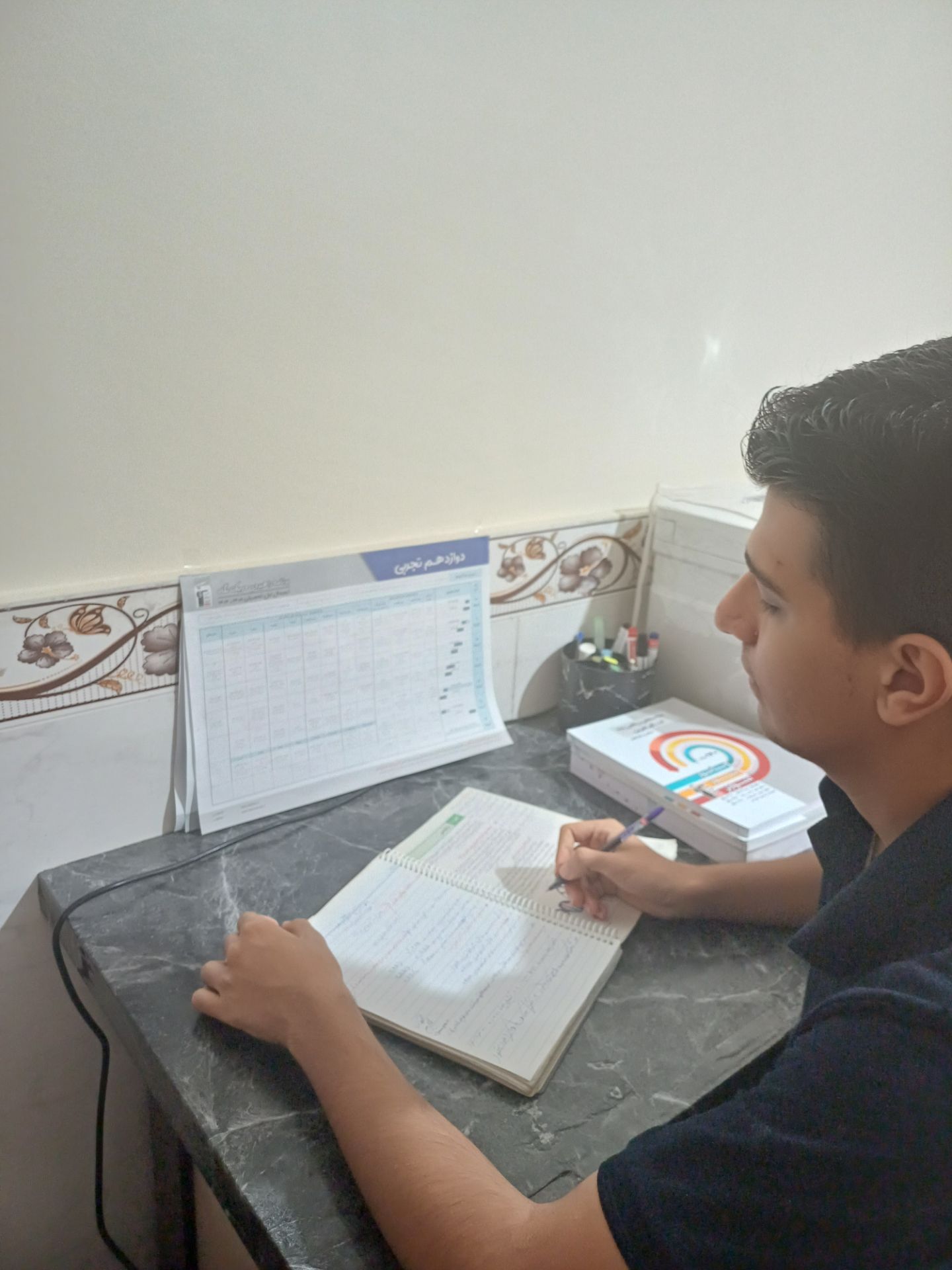 گفت و گوباعلیرضا شایان؛4سال کانونی و قهرمان پیوستگی دوازدهم تجربی