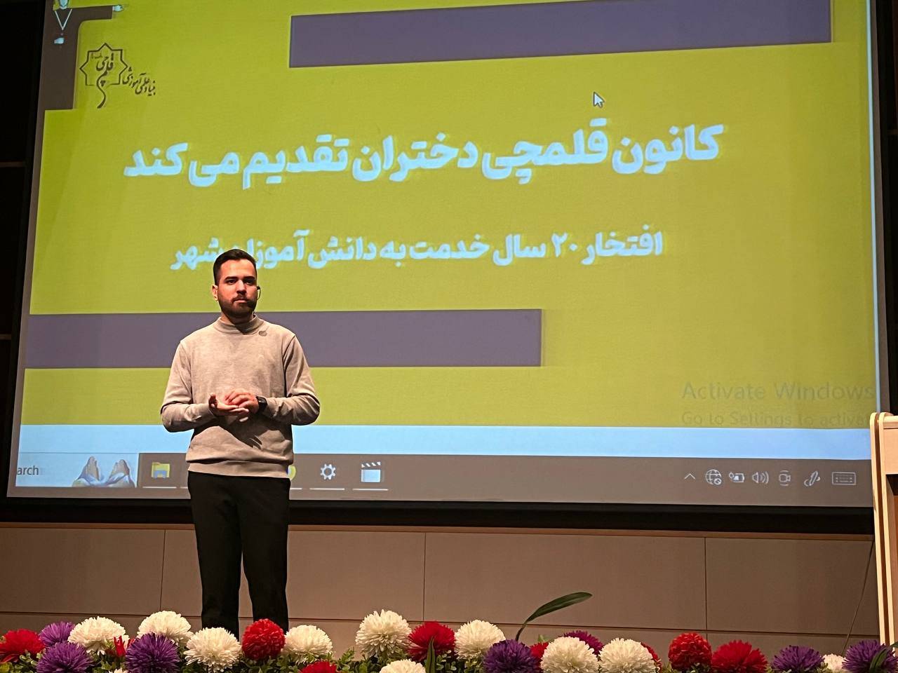 گفتگوبامحمد معمری:مشاور برتر و دبیر ریاضی و تندخوانی