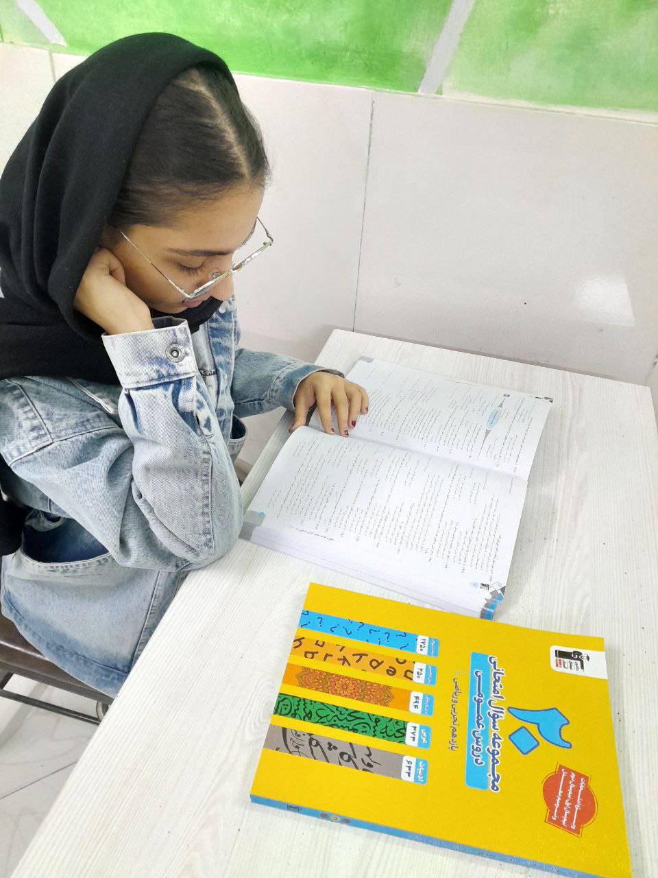 گفتوگو با آرمیتا جعفری: استمرار در مطالعه کلید موفقیت