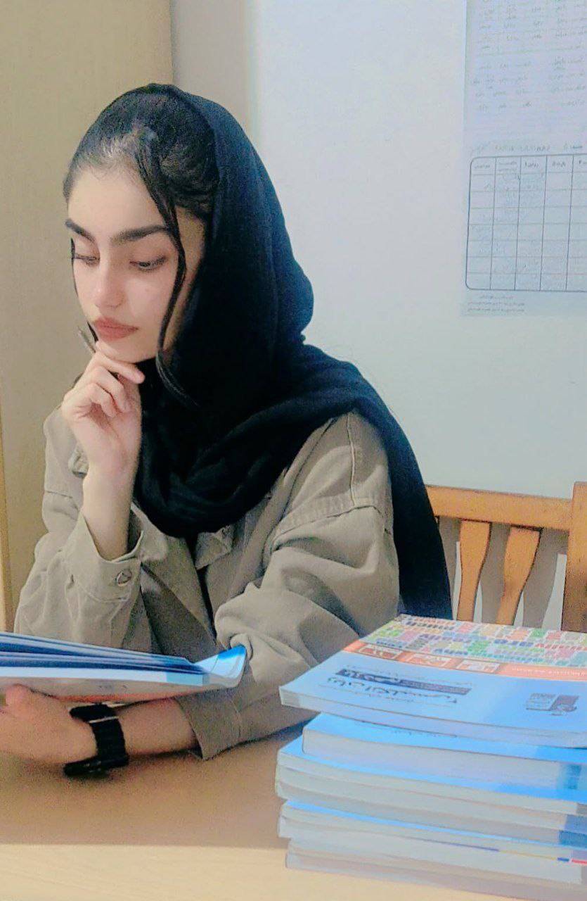 گفت‌وگو با معصومه باغچقی: استمرار در مطالعه کلید موفقیت