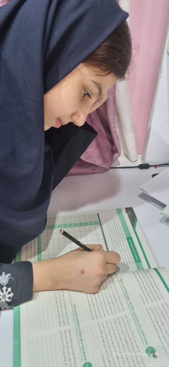 گفتگو با محدثه نیستانی  راه‌های موفقیت در کانون بجنورد 2