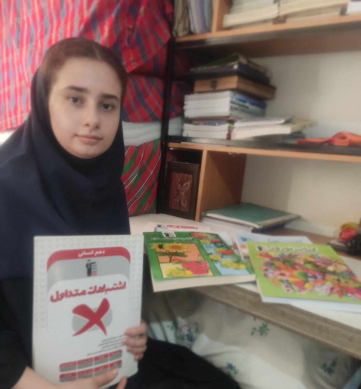 نیکا محمدی : تجربیات یک دانش‌آموز موفق پایه دوازهم انسانی
