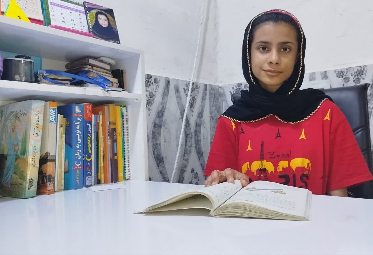 گفت و گو نمایندگی خرمشهر با سمیه آمله دانش آموز پایه نهم