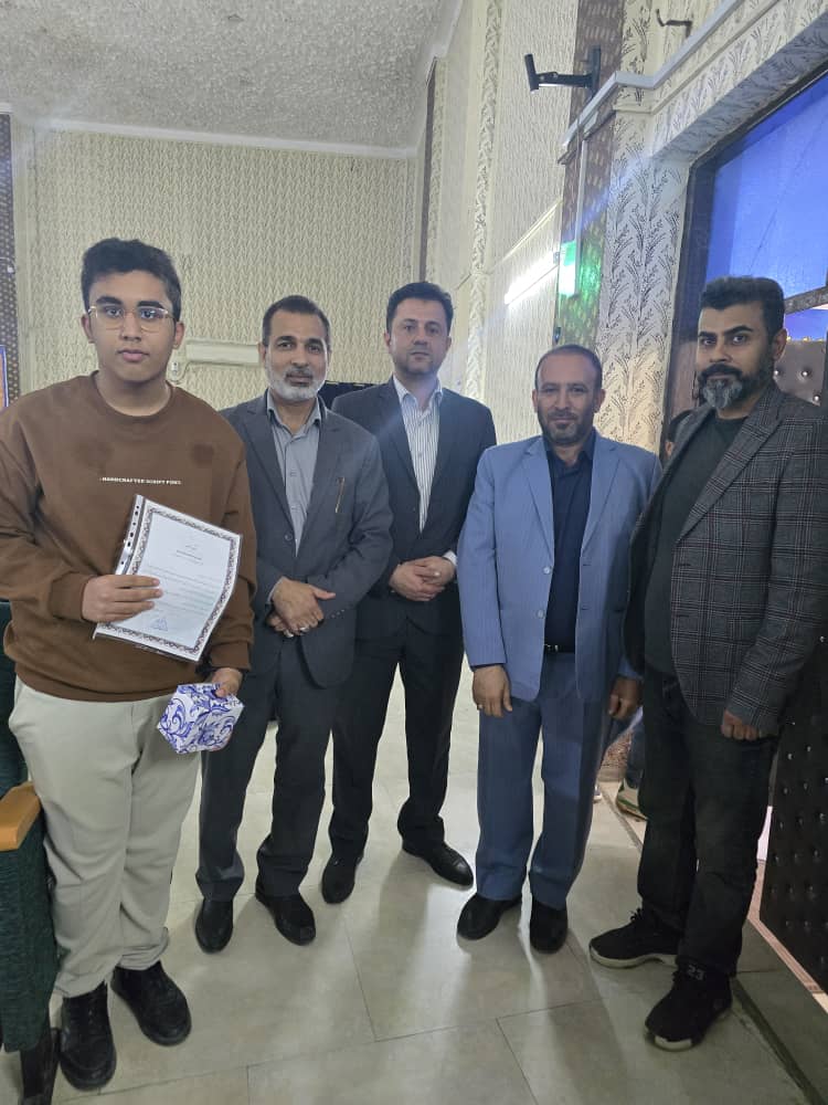 گفتگو با مبین بچاری قهرمان پاییز پایه هشتم