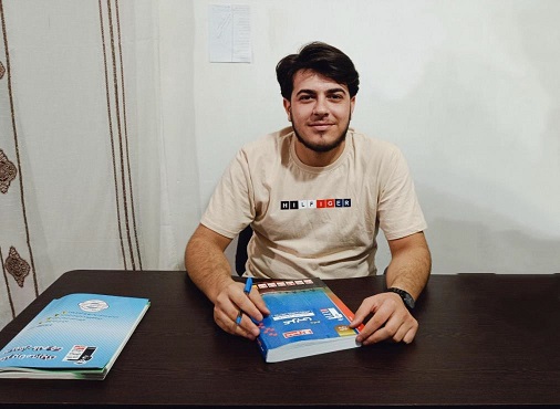 مصاحبه با امیرمحمد پرویز – پایه دوازدهم انسانی – شهرستان قروه