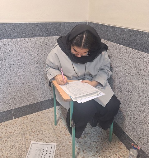 مصاحبه با فاطمه بهاری – دوازدهم تجربی،قهرمان پیشرفت