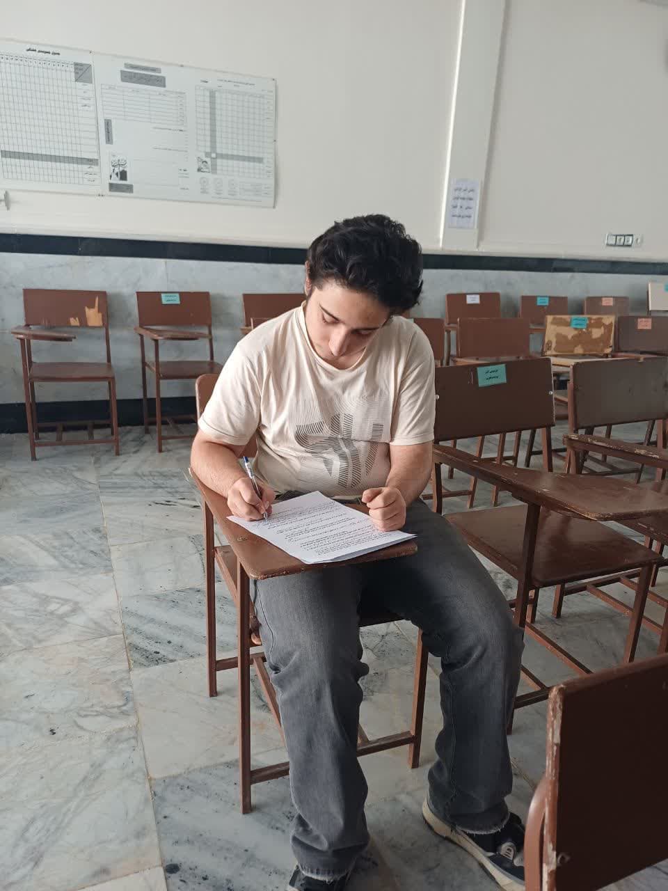 امیررضا گلشنی صدق، 11 ریاضی با آموزه‌های کانون