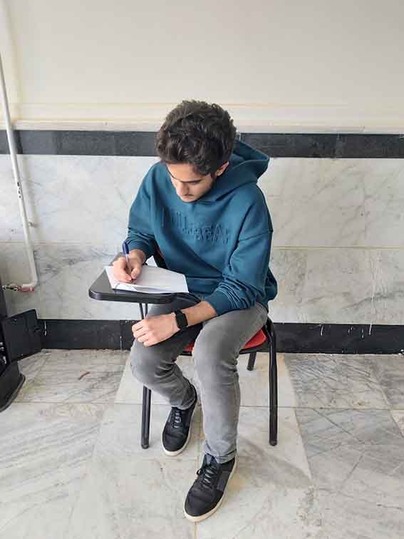 رضا شریفی آسا رتبه 24 کنکور 1404 دندانپزشکی شهید بهشتی