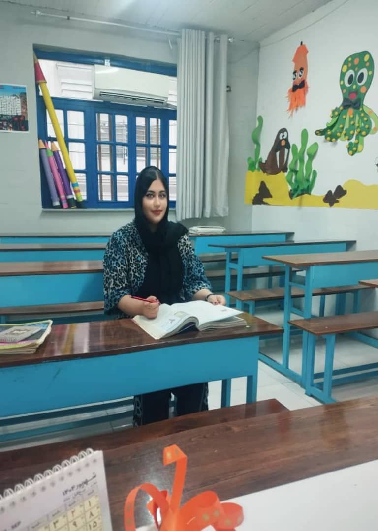 گفت و گو با  دنیا زند از ششم دبستان تا رتبه 88 کنکور تجربی از رشت