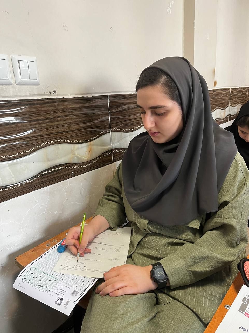 گفت وگو با فاطمه السادات ضیاء ضیابری دوازدهم تجربی از رشت