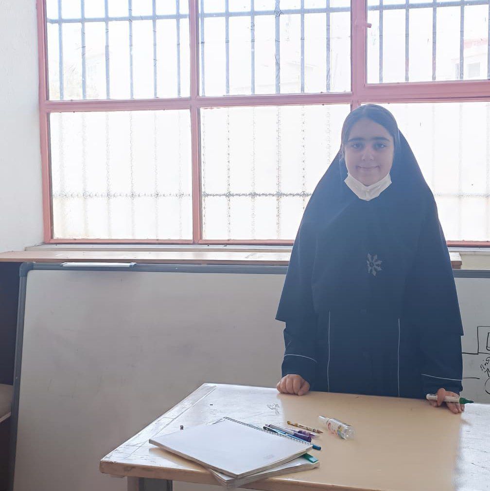 گفت و گو با باران مرادی پایه هشتم از رشت