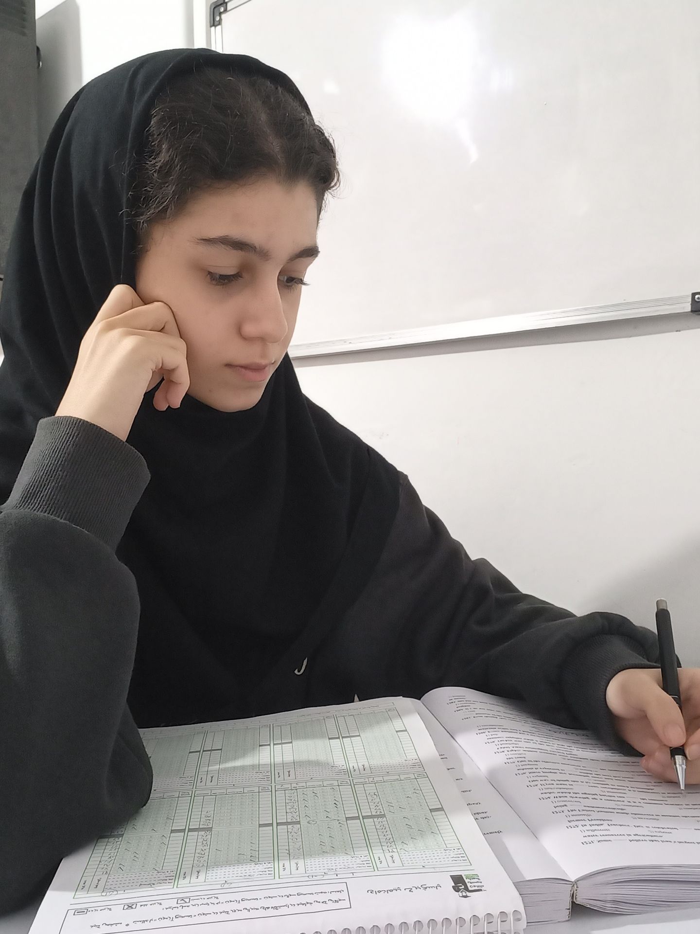 گفت و گو با سنا پرهیزکار قهرمان تابستان از رشت