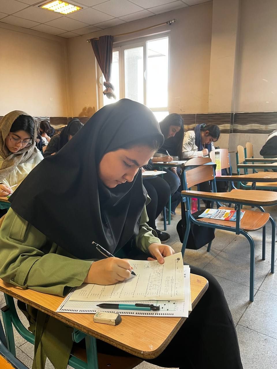 گفت و گو با  یلدا حضوری پایه دوازدهم تجربی از رشت