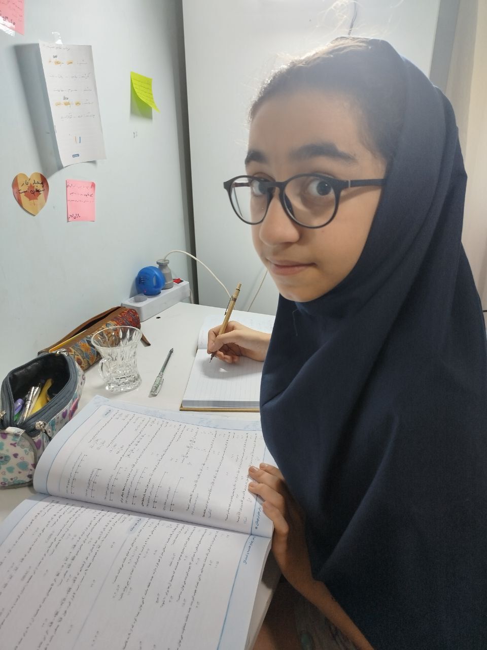 گفت و گو با کیانا کاظمی پایه هفتم از رشت