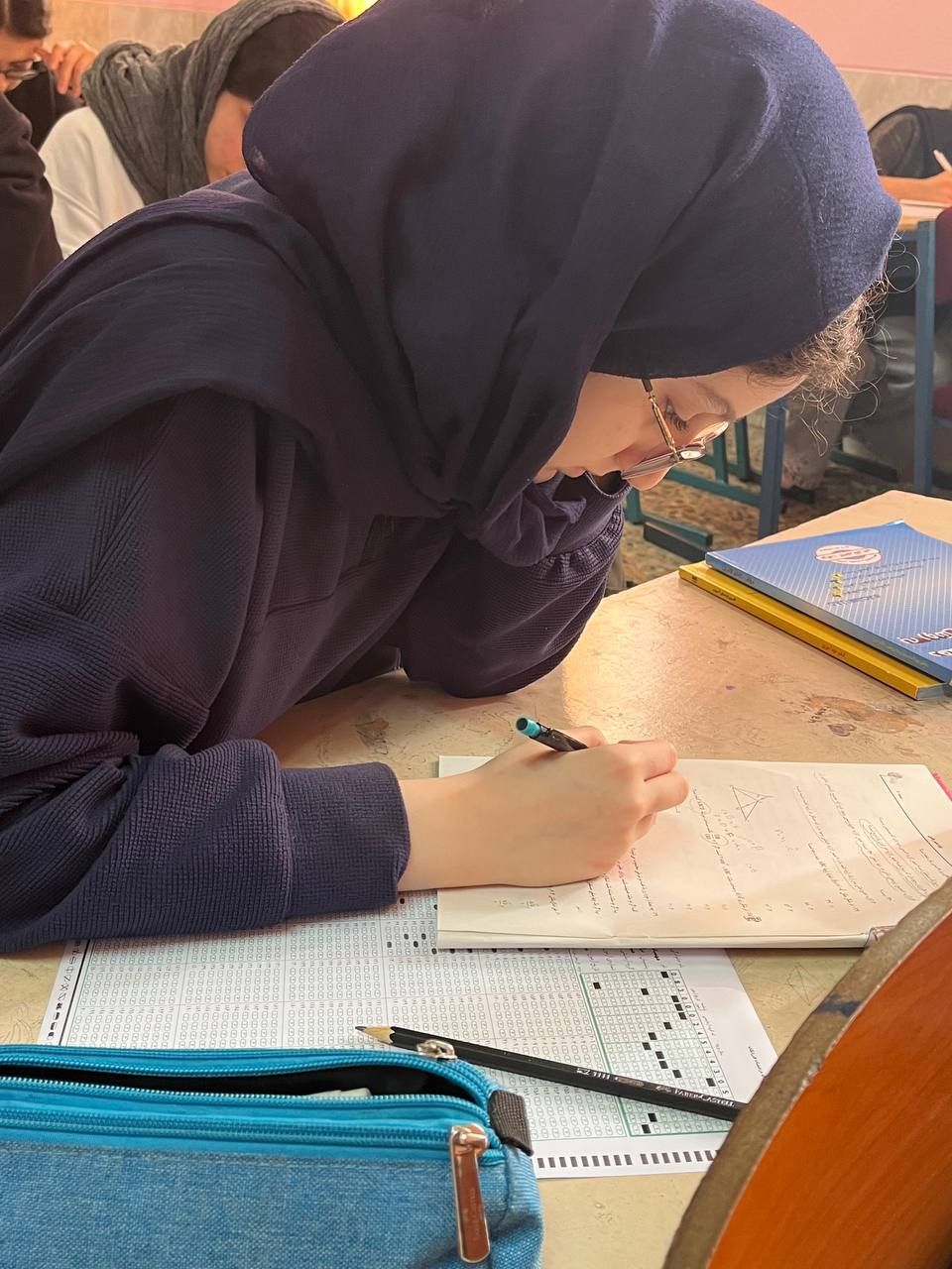 گفت و گو با مهسان فلاح قهرمان پائیزاز رشت