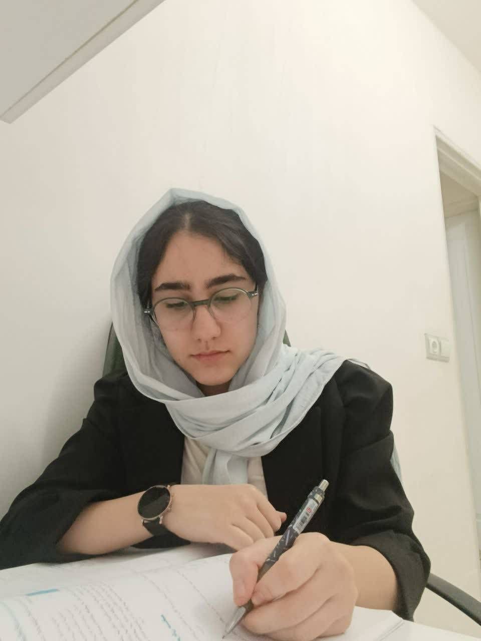 گفت و گو با مهدیس قلی زاده قهرمان پائیزاز رشت