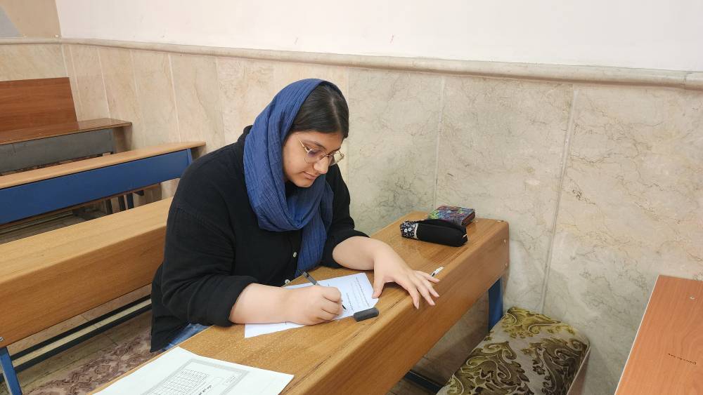 گفت و گو با سایدا رنجبر دانش آموز پایهی دوازدهم تجربی از رشت