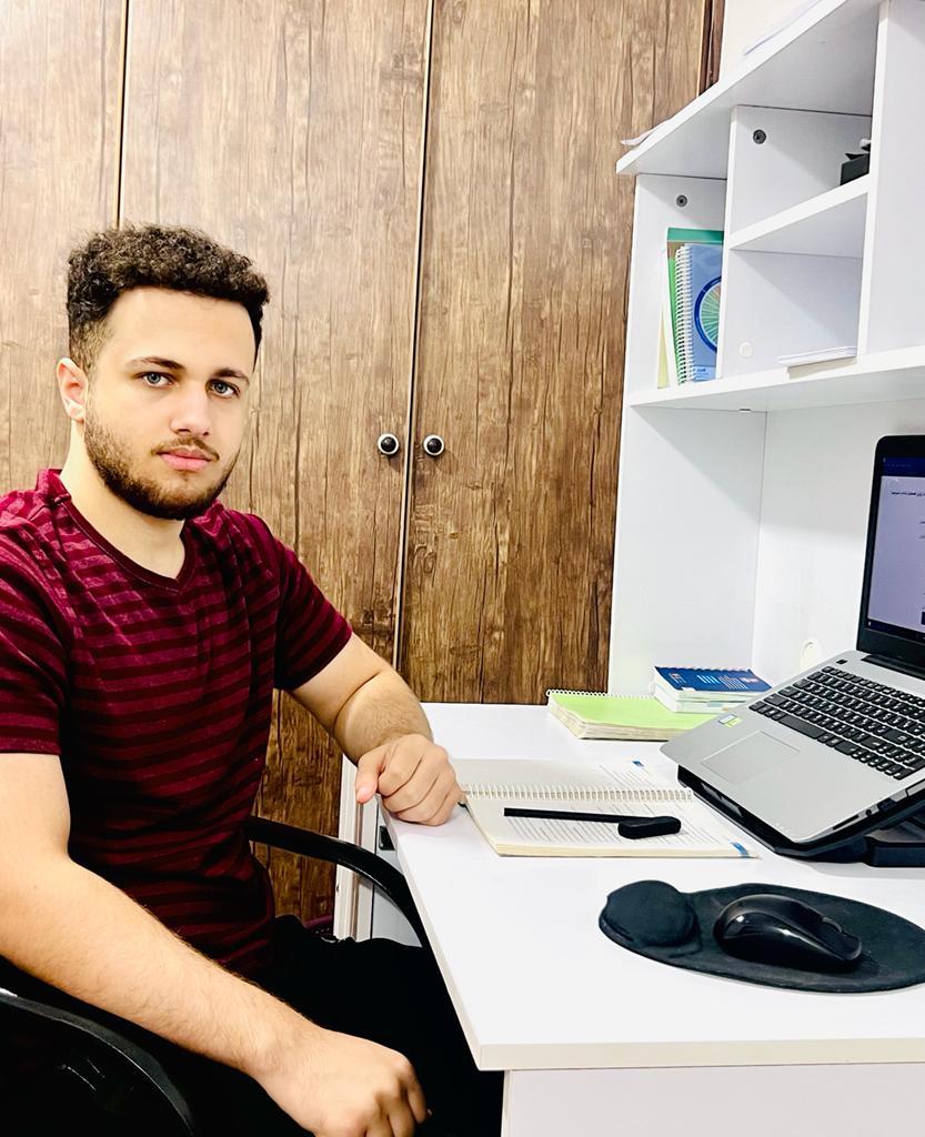 مصاحبه با امیر حسین شیخ ممو رتبه 144 رشته تجربی در منطقه 3