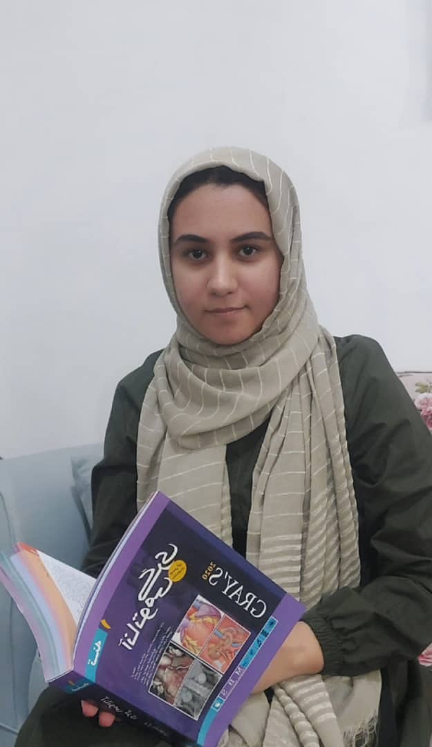 گفت و گوی آذر قهرمانی با قهرمان پیشرفت فاطمه امرایی