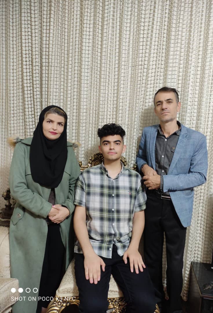 گفت و گوی احمد بیکی با قهرمان پیشرفت آرش دهنو